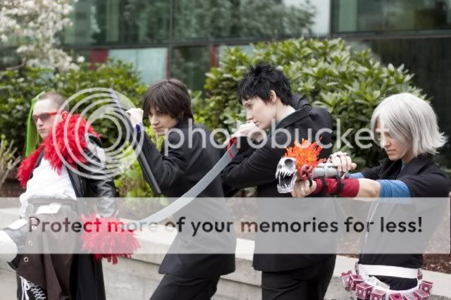 Katekyo Hitman Reborn! Hayato Gokudera Cosplay Katekyo Hitman Reborn! Hayato Gokudera Cosplay